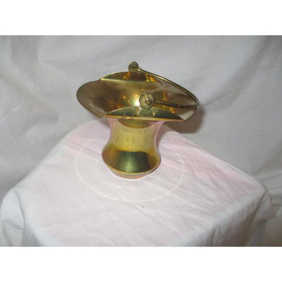 Brass basket Handle bent edge movable handle basket midcentury modern - Picture 2 of 6